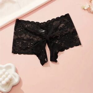 Black Lace Crotchless Panties NEW Bring Sexy Back Size M